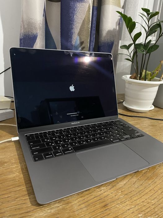 Macbook air 13” 2020