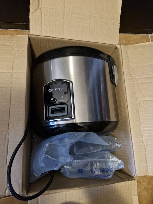 Fierbator orez Hendi 1.8L 700W