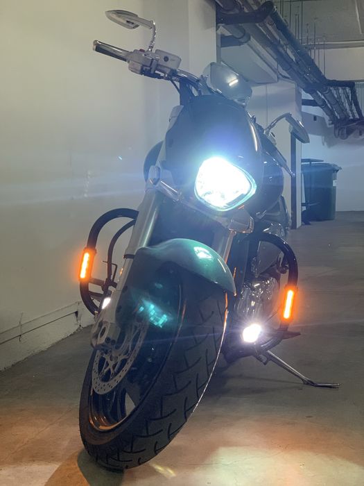 Suzuki Intruder Boulevard m1800 m109r.