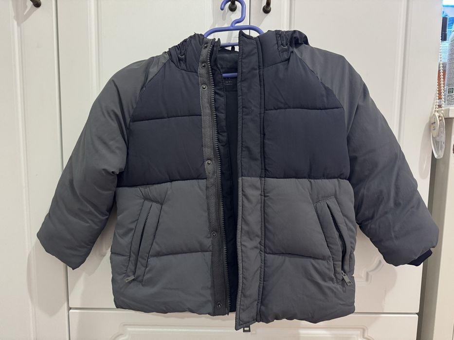 Две якета на Zara за момче 104-110