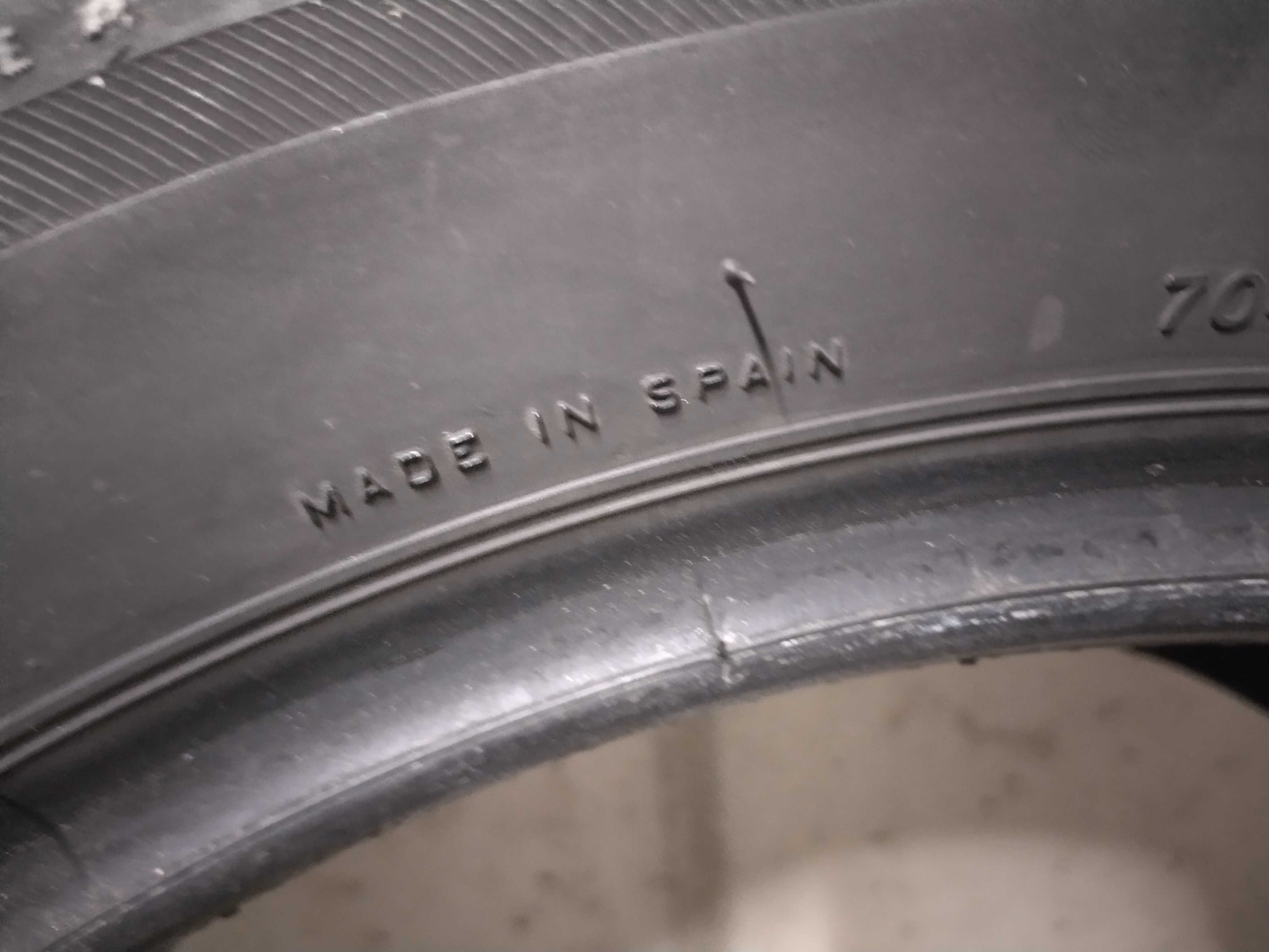 Bridgestone 225/50/17