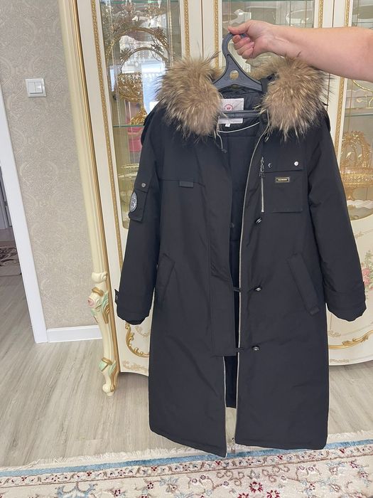 Пуховик  зимний чёрный