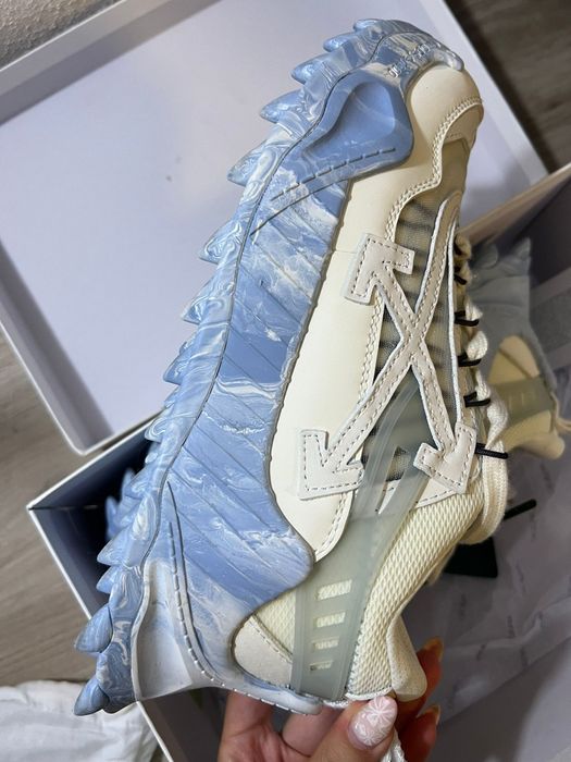 Vând adidași off-white  odsy marble
