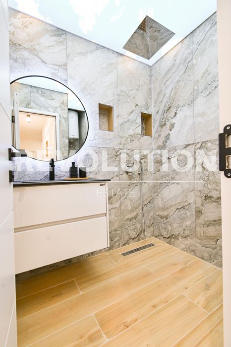 Дава се под наем Тристаен апартамент в София, Зона Б-18 - 120 кв.м за 1300 € - Снимка #13