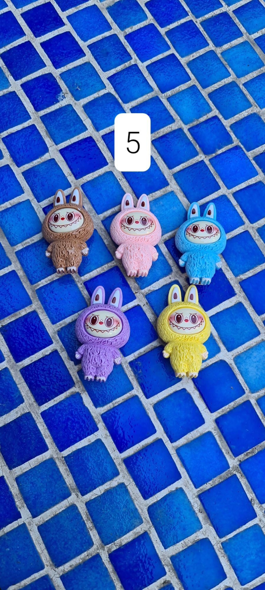 Зажим заколка фигурка Labubu