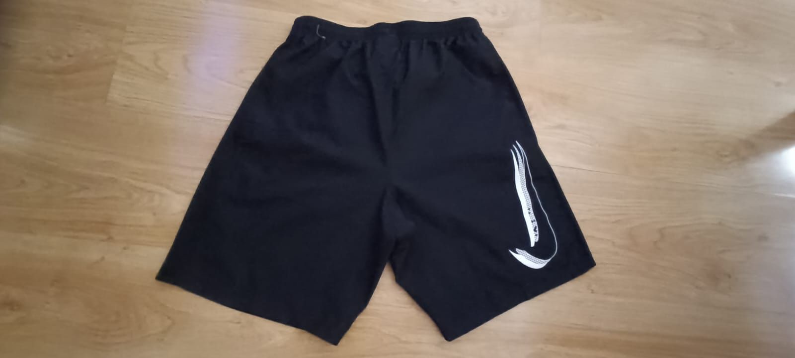 Nike къси панталони-черни