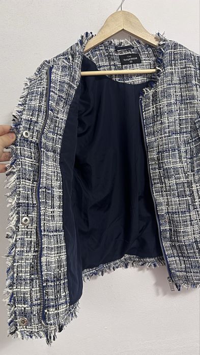 Jacheta Tweed C&A tip Chanel