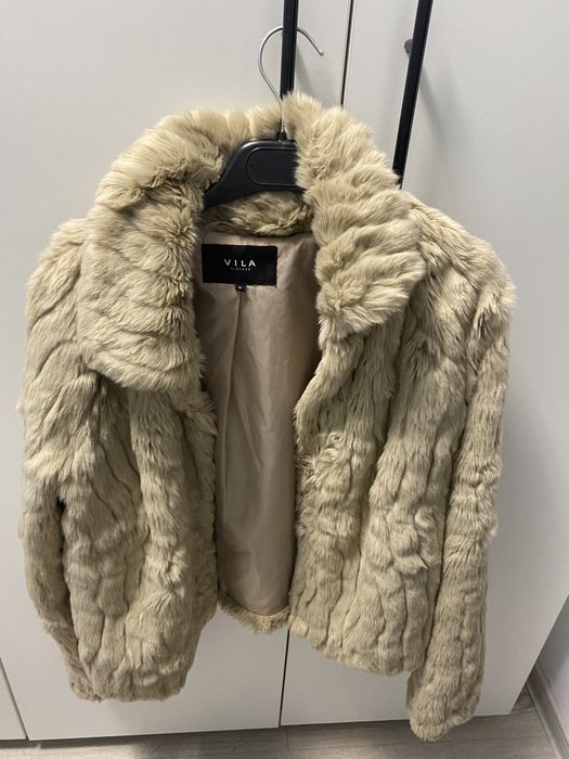 Haina de blana artificiala Vila