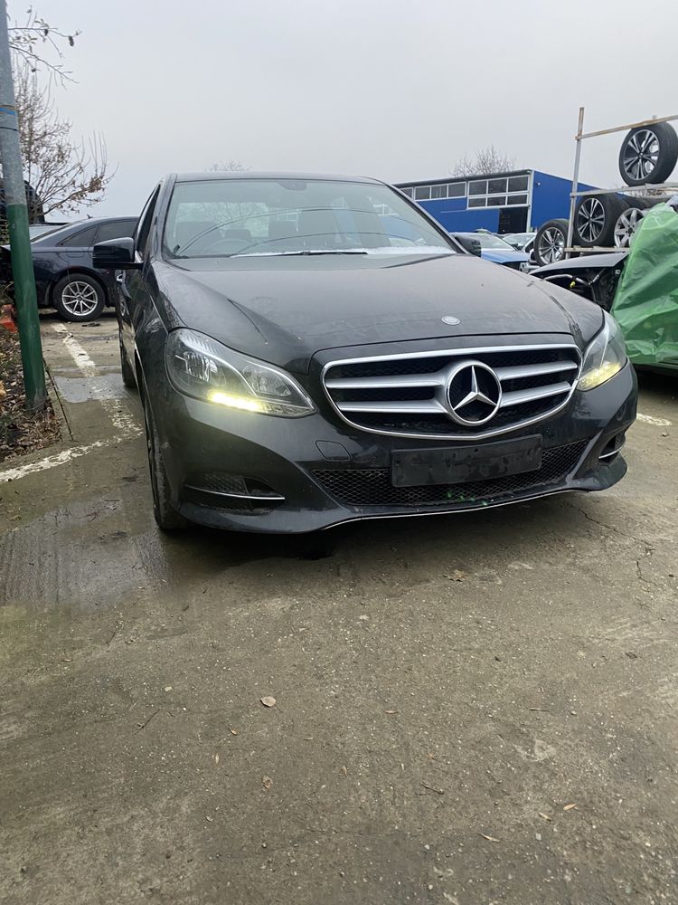 Bară spate completă Mercedes W212 facelift