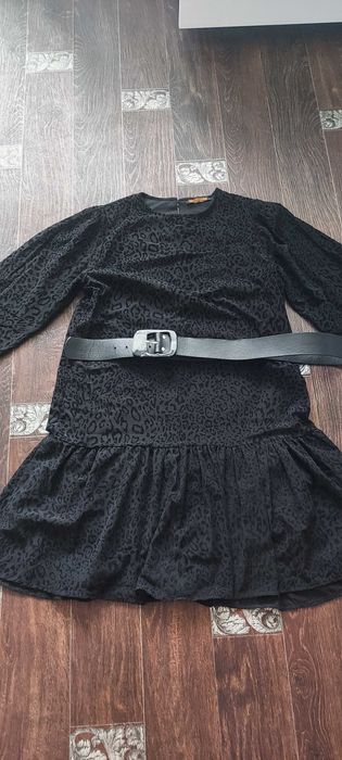 Новое нарядное платье