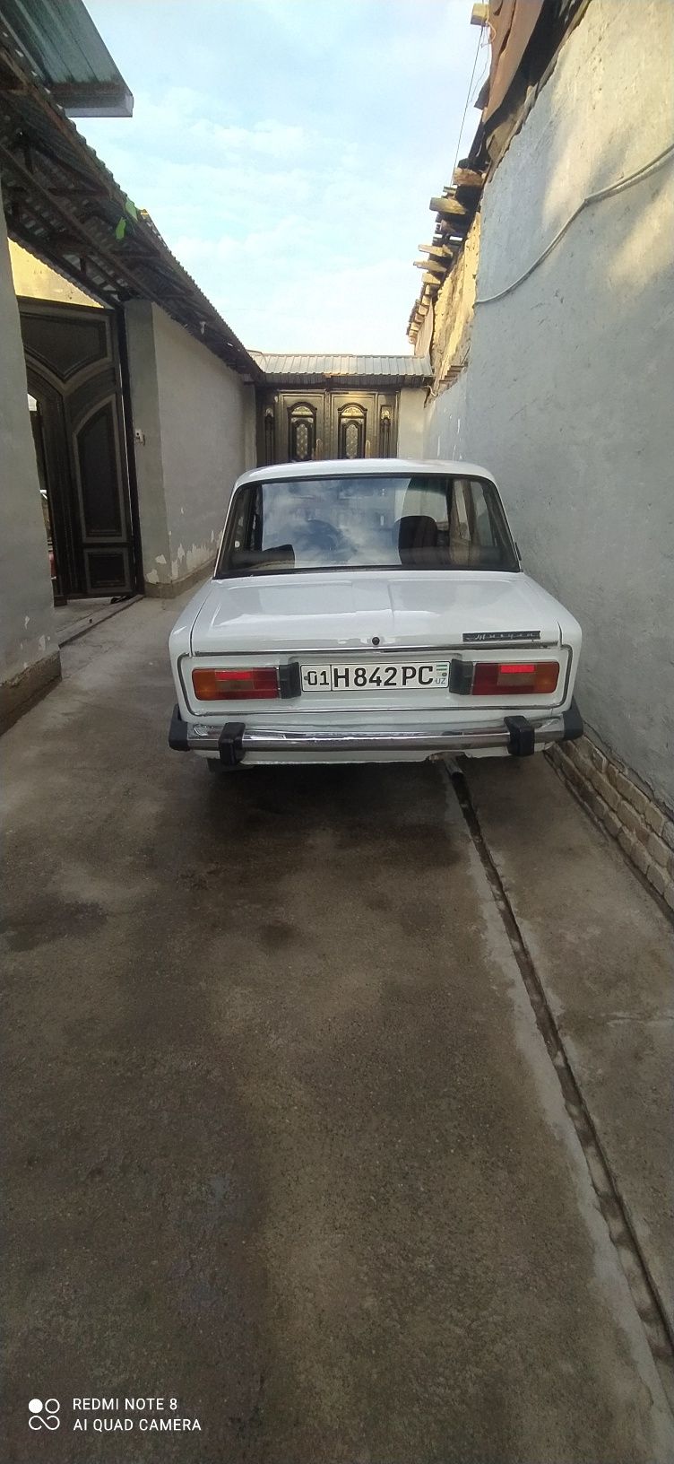 Jiguli 2106 sotiladi