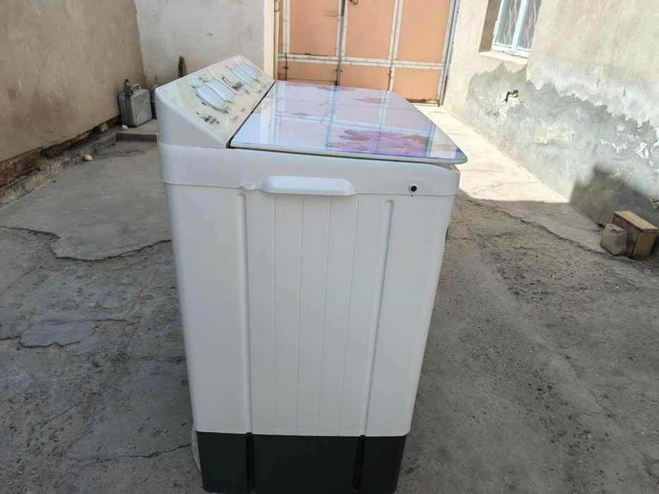 Kir yuvish mashinalari sotiladi.Holati IDEAL