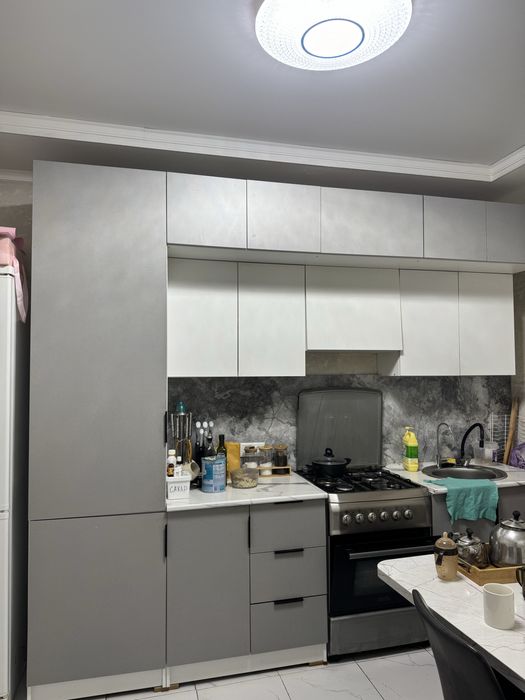 Кухонный гарнитур с газ плиткой