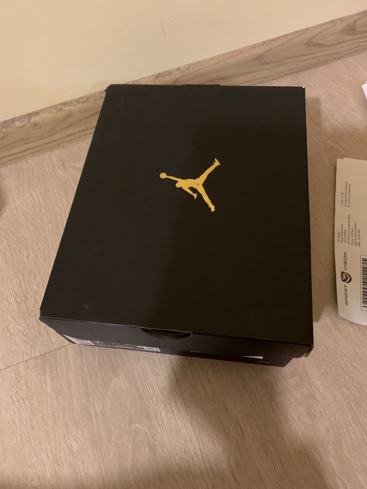 маратонки Air Jordan
