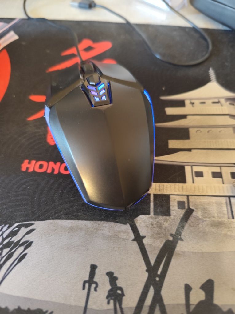 Гейминг мишка (gaming mouse)