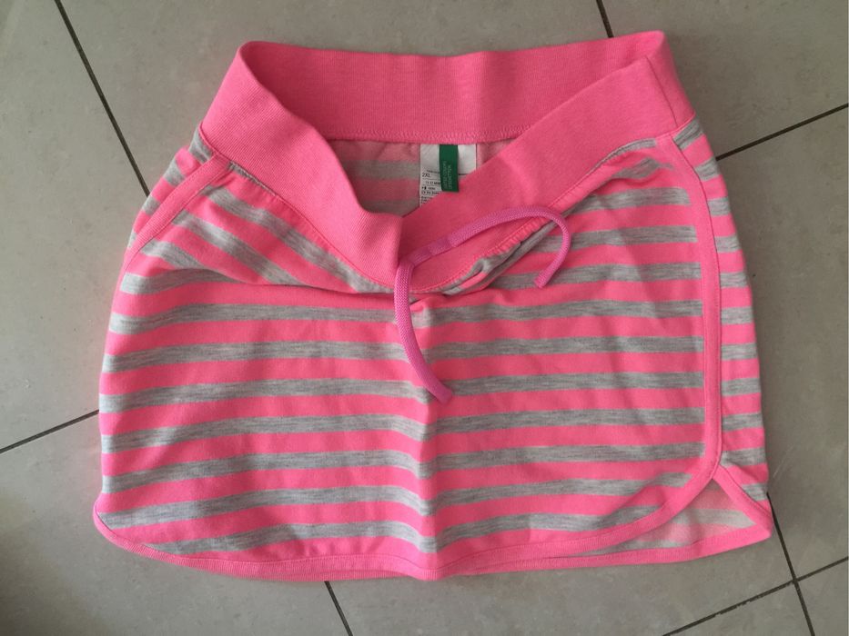 Блузки/тениски;Pink;дънково яке Бенетон,дънки Зара,халат 152/158 см