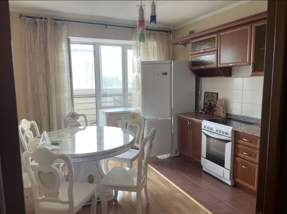 о.Срочно! Продадим 2х ком кв в, ЖК Дебют. 66 м2, дом кирпичный.