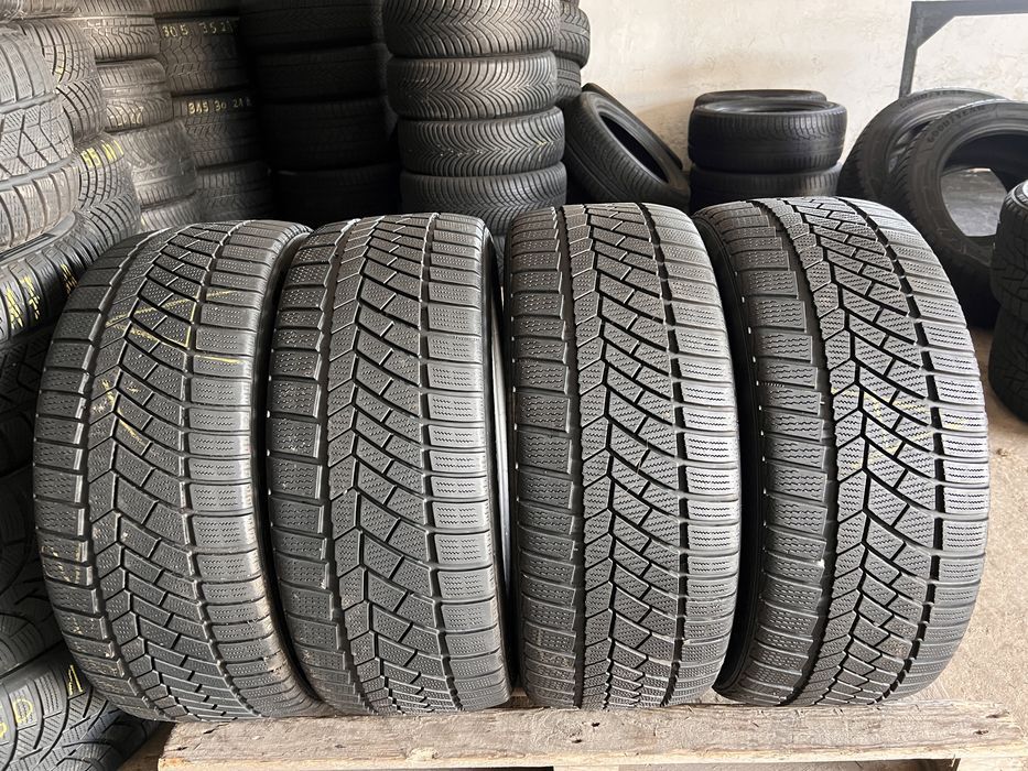 4 anvelope iarna 225/40/18 , continental , runflat , 7.5 mm