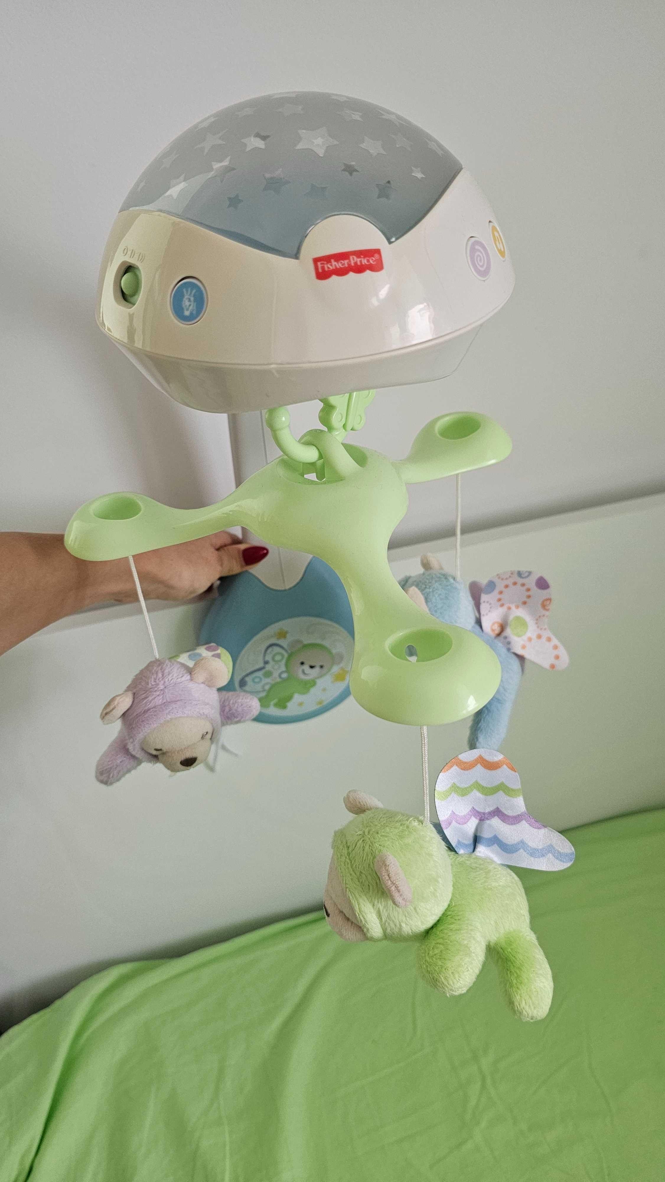 Музикална въртележка - проектор за кошара Fisher price мечета пеперуди