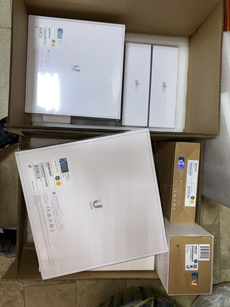 Точка доступа Ubiquiti UniFi u6 pro uap-ac-pro