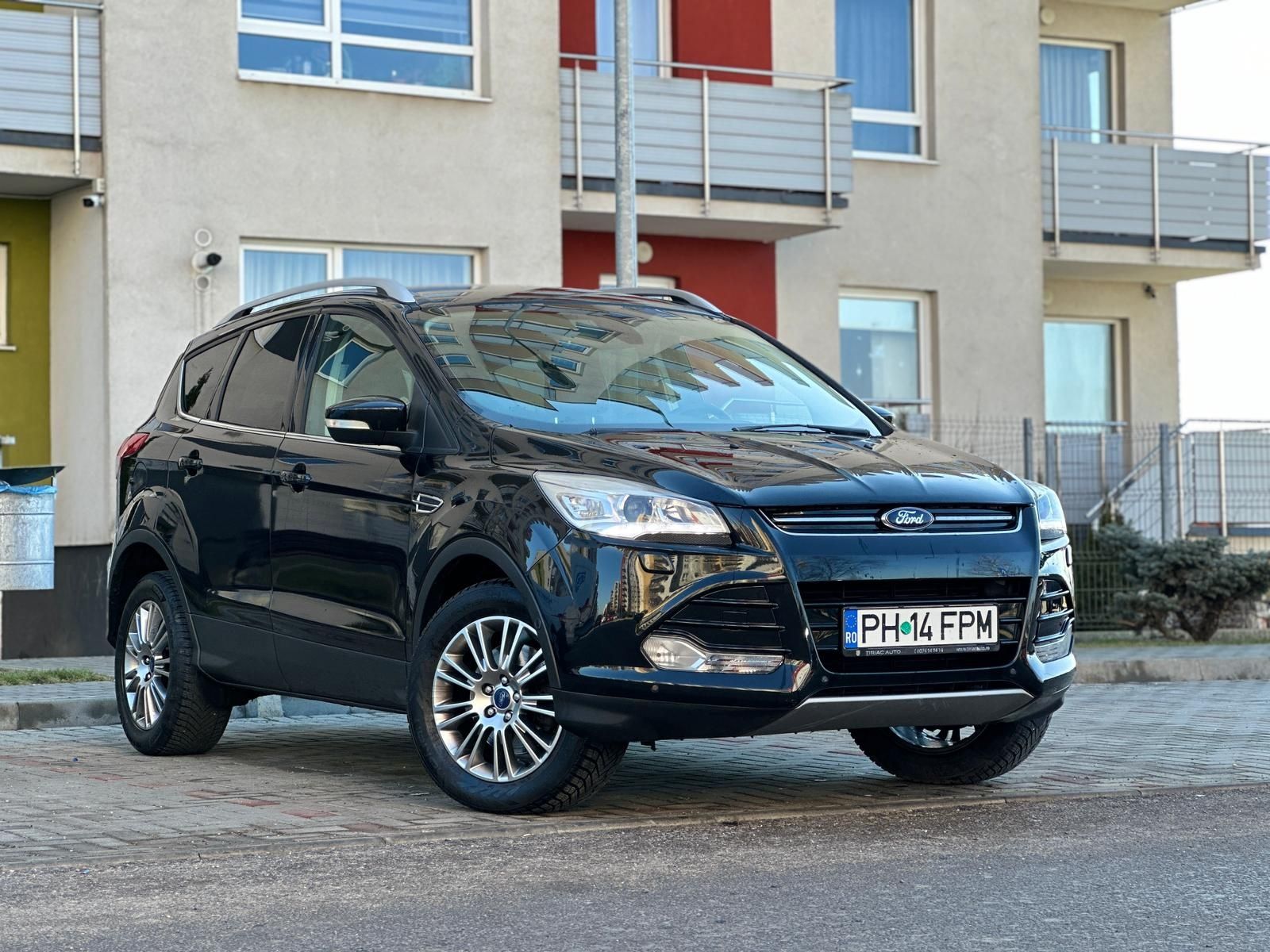 Vând FORD KUGA 2.0l diesel 2014 Titanium 163cp