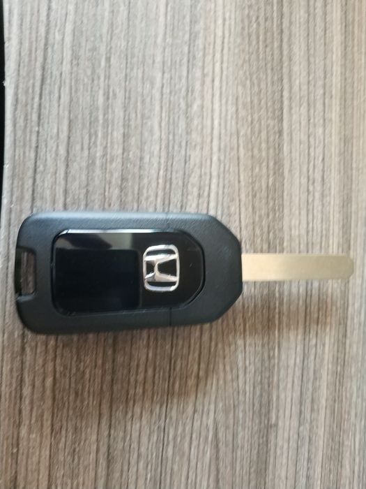 Конвертираща кутиика с 2 бутона,от не сгъваем към сгъваем ключ Honda