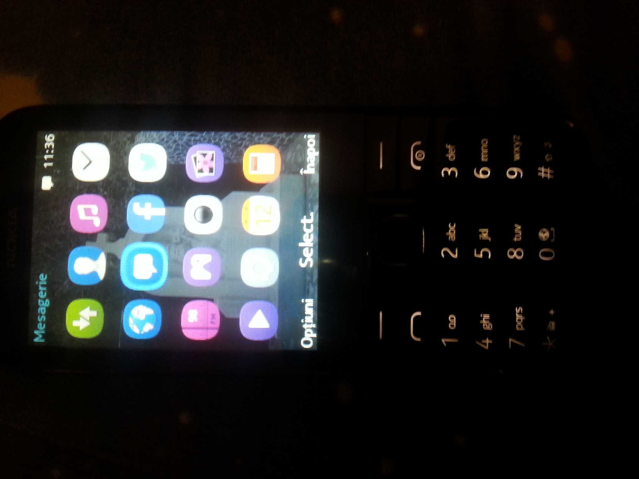 Telefon Nokia cu butoane si ecran mare la cel mai bun pret!