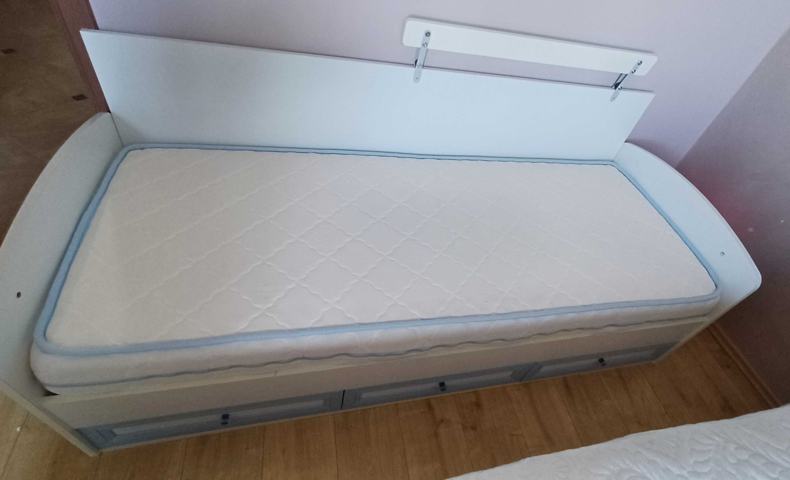Детско легло  с матрак 70/180 см
