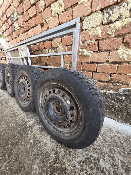 Гуми 4/100 Radial 175 / 70R14 84T