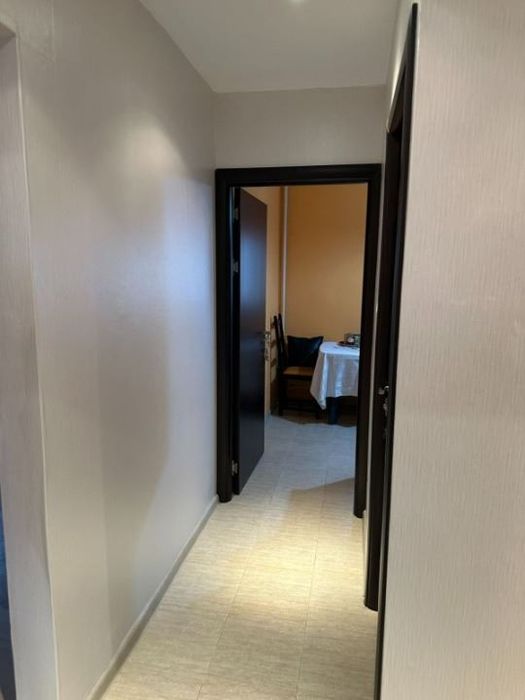 Продава се Тристаен апартамент в София, Фондови жилища - 84 кв.м за 1786 €/кв.м - Снимка #2