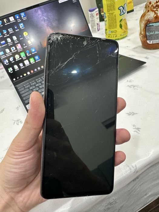 Продам Samsung A525F/DS