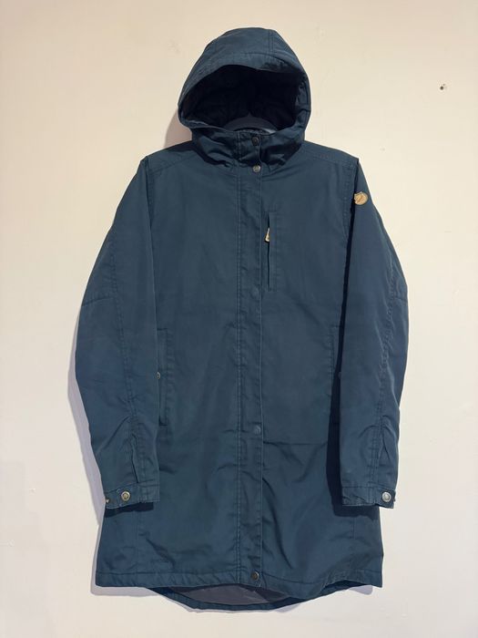 Fjällräven Women's Kiruna Padded Parka.