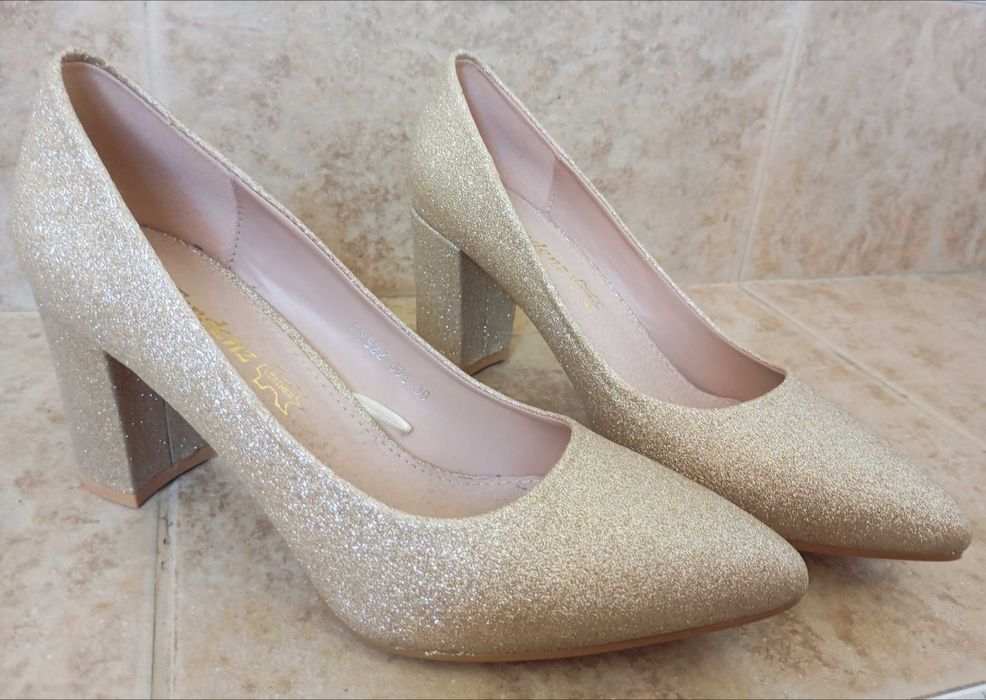 Обувки TENDENZ, 39 номер