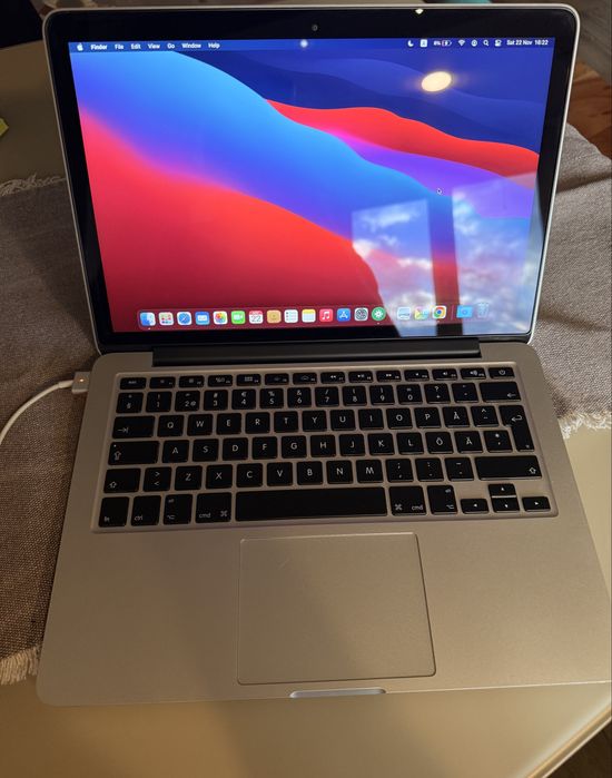 MacBook Pro A1502