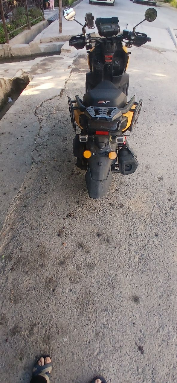 Sroʻchni sotiladi Tank GST 150 kub