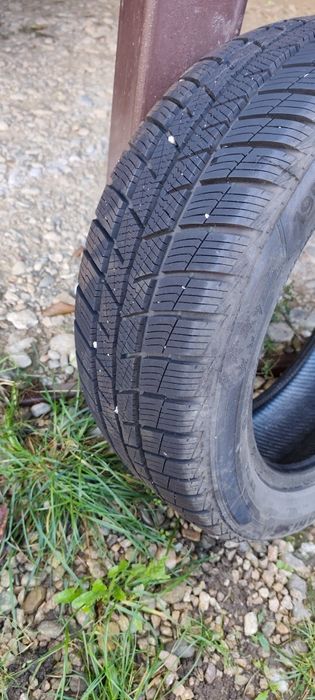 Vând cauciucuri iarna . Am 2 cote citește antunul