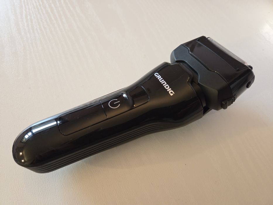 Тример GRUNDIG 2in1