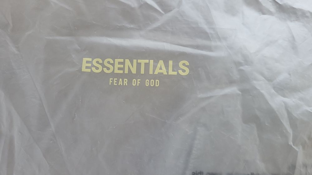 Pantaloni scurti Essentials