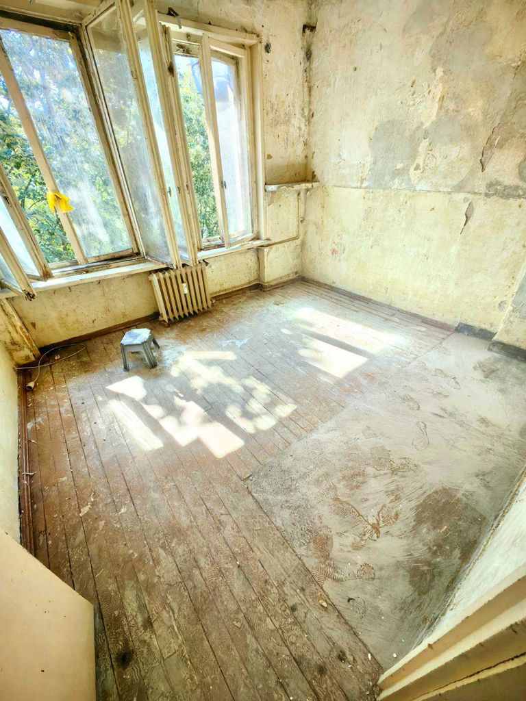 Продава се Едностаен апартамент в Перник, Център - 50 кв.м за 1300 €/кв.м - Снимка #5