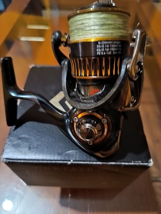 Продавам макара daiva certate 2004