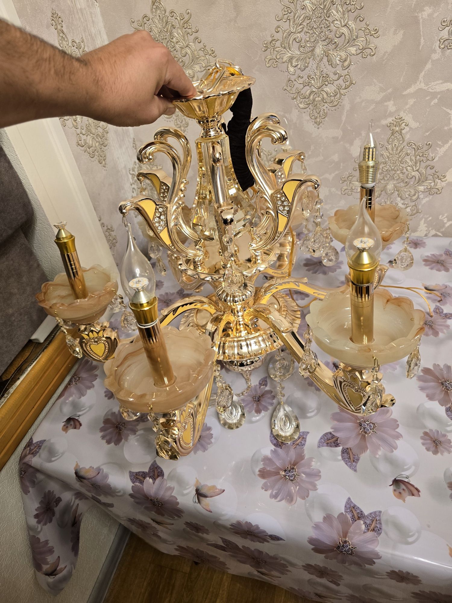 Qandil lyustra xolati xaxshi b/u