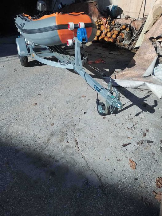 Колесар, надуваема лодка 3.30 с твърдо дъно