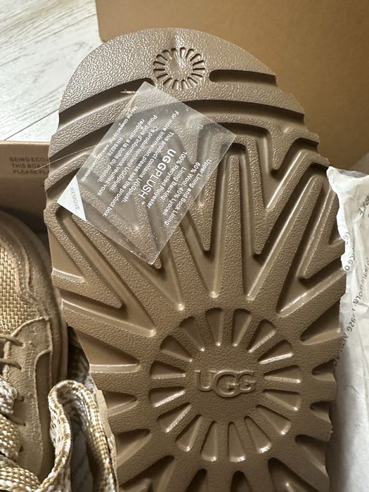 UGG Lowmel sand noi cu eticheta si cutie