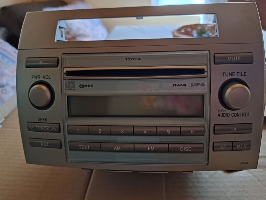 CD radio Toyota Corola verso 2007