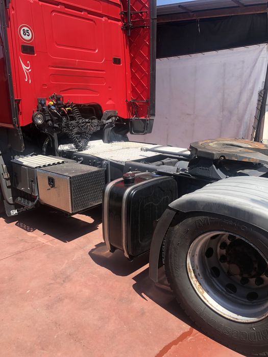 Scania 480 E 5 FARA ADBLUE bena cereale reish 54 m