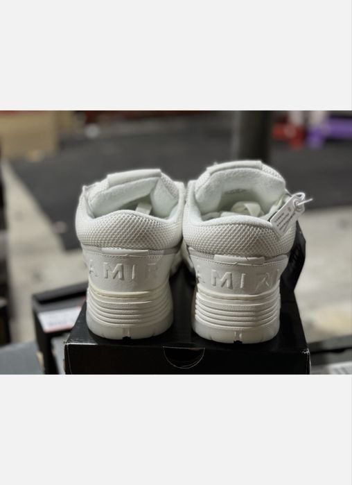 amiri ma-1 albi, noi in cutie