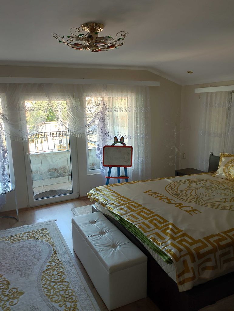 Продава се Къща в Добрич, Христо Ботев - 120 кв.м за 1828 €/кв.м - Снимка #10
