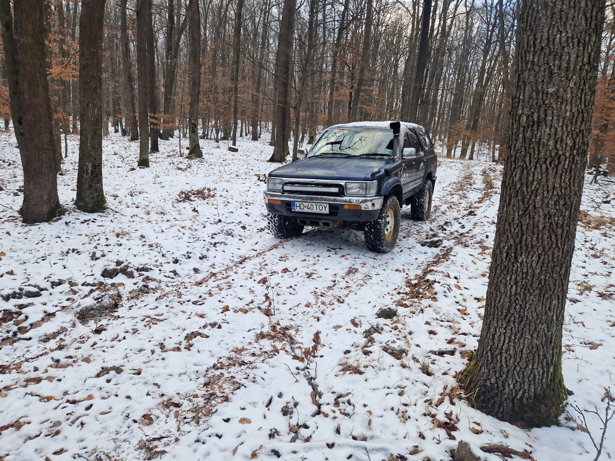 Toyota hilux surf