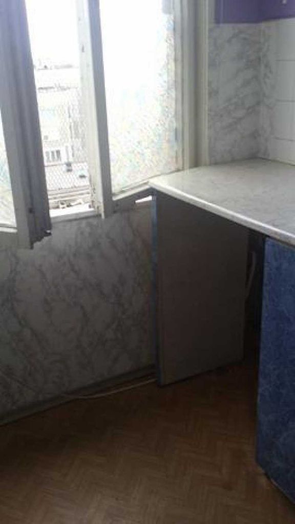 Дава се под наем Тристаен апартамент в Пловдив, Старият град - 88 кв.м за 331.5 € - Снимка #1