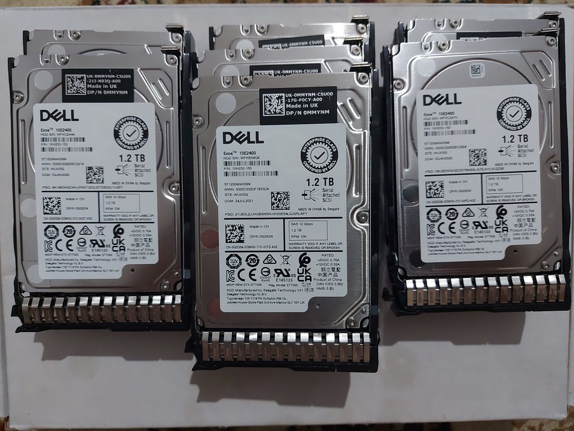 Жесткие диски для сервера SAS 1.2TB. 10 шт